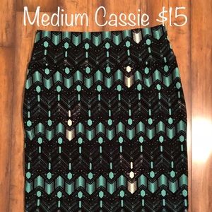 Lularoe Cassie